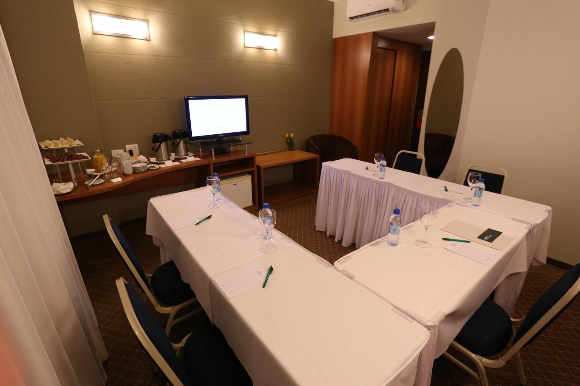 Bourbon Convention Hotel 4*